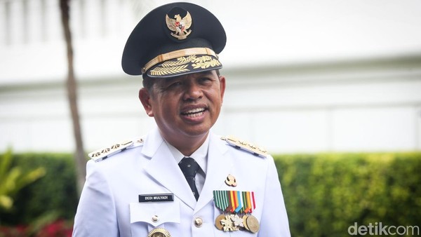 Pro-Kontra Kebijakan Dedi Mulyadi yang Jadi Sorotan di Jawa Barat