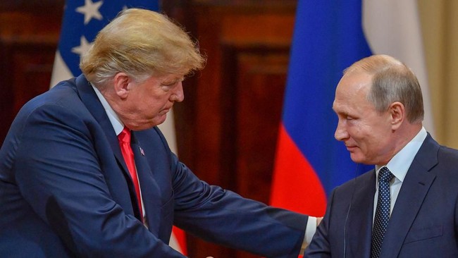 Trump dan Putin Bertemu di Alaska Bahas Perang